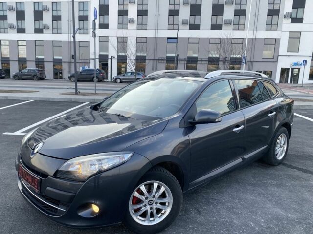 Серый Рено Меган, объемом двигателя 1.5 л и пробегом 290 тыс. км за 5999 $, фото 1 на Automoto.ua