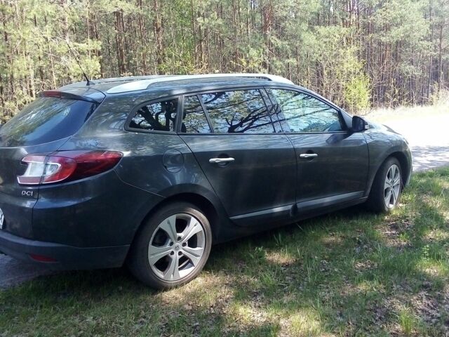 Серый Рено Меган, объемом двигателя 0 л и пробегом 250 тыс. км за 6795 $, фото 1 на Automoto.ua