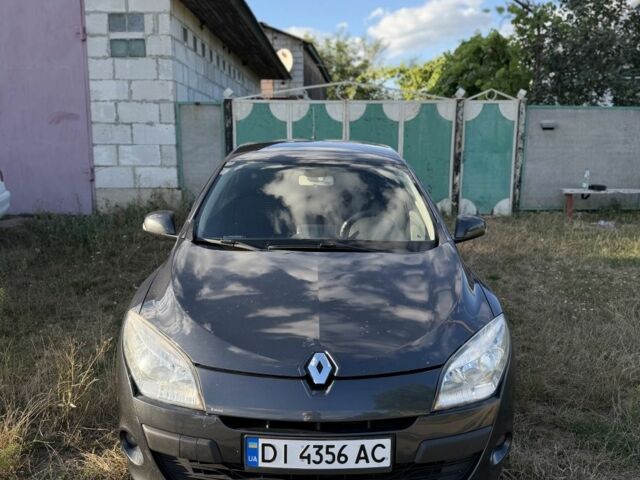Сірий Рено Меган, об'ємом двигуна 1.5 л та пробігом 289 тис. км за 7003 $, фото 1 на Automoto.ua