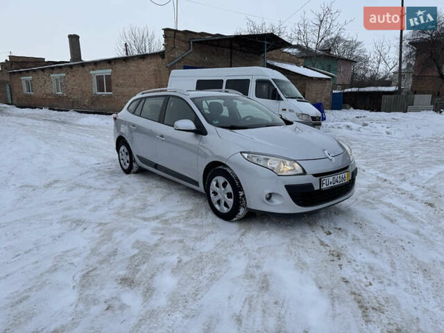 Сірий Рено Меган, об'ємом двигуна 1.5 л та пробігом 223 тис. км за 6900 $, фото 1 на Automoto.ua