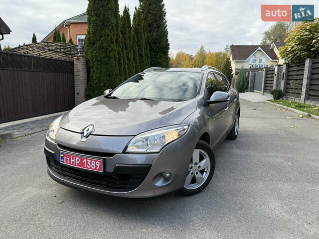 Сірий Рено Меган, об'ємом двигуна 2 л та пробігом 213 тис. км за 8100 $, фото 1 на Automoto.ua