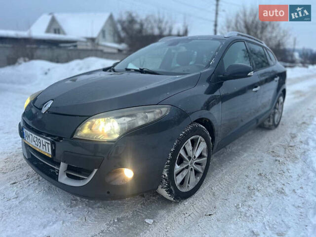Серый Рено Меган, объемом двигателя 1.46 л и пробегом 310 тыс. км за 6450 $, фото 1 на Automoto.ua