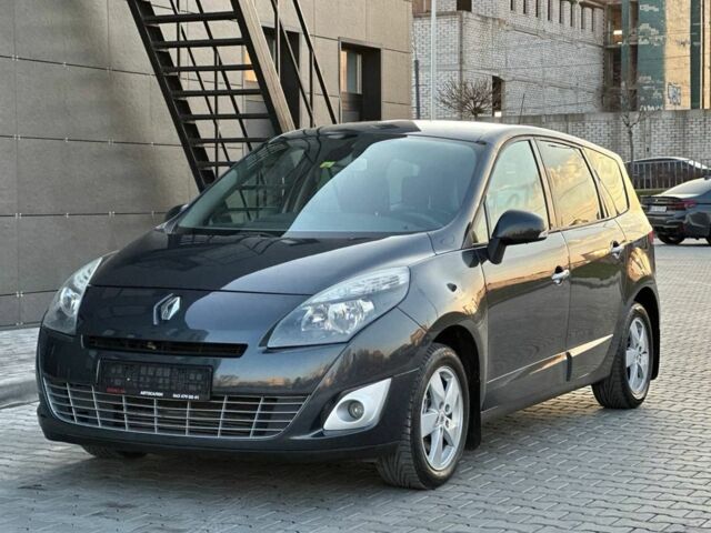 Серый Рено Меган, объемом двигателя 1.4 л и пробегом 189 тыс. км за 3999 $, фото 1 на Automoto.ua