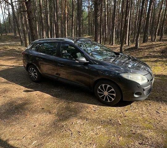 Сірий Рено Меган, об'ємом двигуна 1.46 л та пробігом 315 тис. км за 7000 $, фото 1 на Automoto.ua