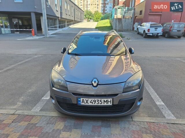Сірий Рено Меган, об'ємом двигуна 1.6 л та пробігом 213 тис. км за 6700 $, фото 1 на Automoto.ua