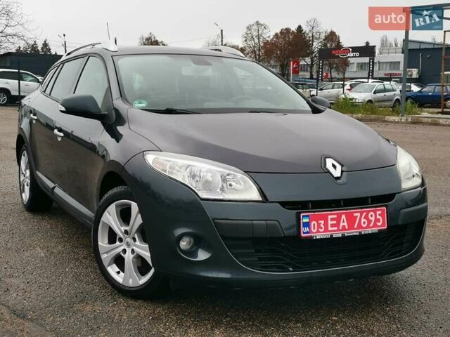 Серый Рено Меган, объемом двигателя 1.6 л и пробегом 220 тыс. км за 7300 $, фото 1 на Automoto.ua