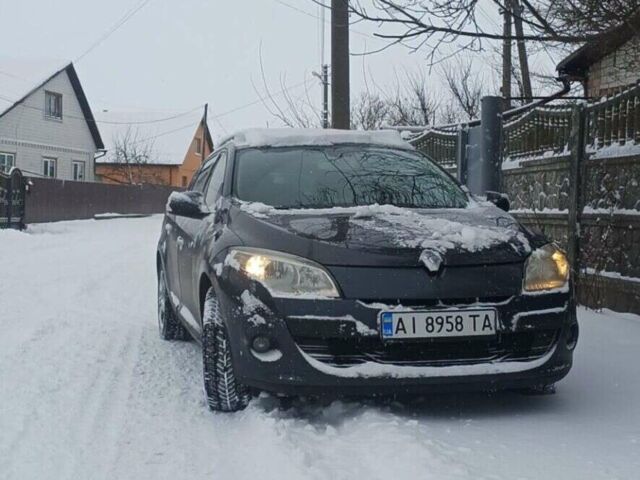 Сірий Рено Меган, об'ємом двигуна 1.5 л та пробігом 370 тис. км за 6900 $, фото 1 на Automoto.ua