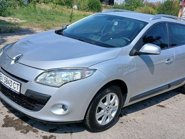 Сірий Рено Меган, об'ємом двигуна 1.46 л та пробігом 170 тис. км за 7200 $, фото 1 на Automoto.ua