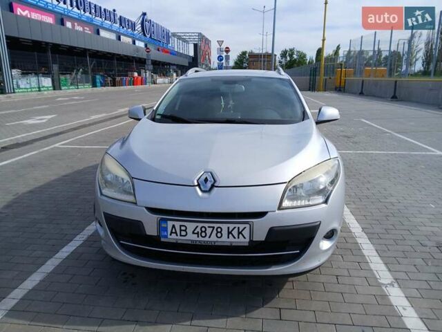 Серый Рено Меган, объемом двигателя 1.87 л и пробегом 282 тыс. км за 7900 $, фото 1 на Automoto.ua