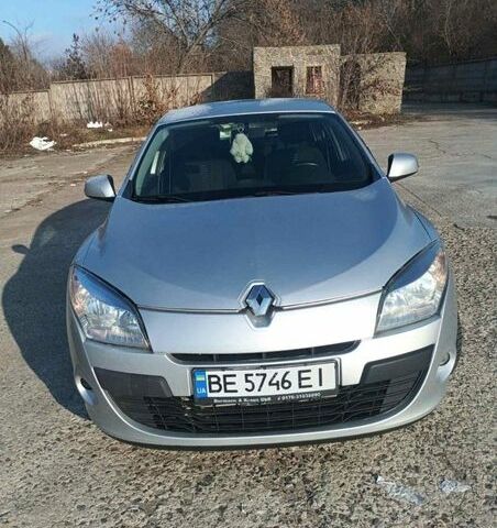 Серый Рено Меган, объемом двигателя 1.46 л и пробегом 300 тыс. км за 7000 $, фото 1 на Automoto.ua