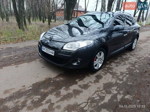 Серый Рено Меган, объемом двигателя 1.46 л и пробегом 370 тыс. км за 6200 $, фото 1 на Automoto.ua