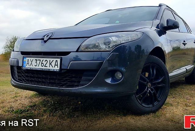 Серый Рено Меган, объемом двигателя 1.5 л и пробегом 300 тыс. км за 7300 $, фото 1 на Automoto.ua