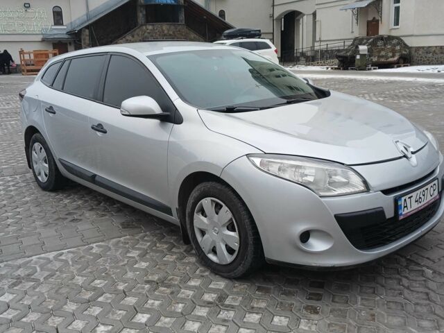 Серый Рено Меган, объемом двигателя 1.5 л и пробегом 360 тыс. км за 6500 $, фото 1 на Automoto.ua