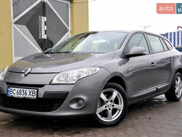 Сірий Рено Меган, об'ємом двигуна 1.5 л та пробігом 250 тис. км за 6500 $, фото 1 на Automoto.ua