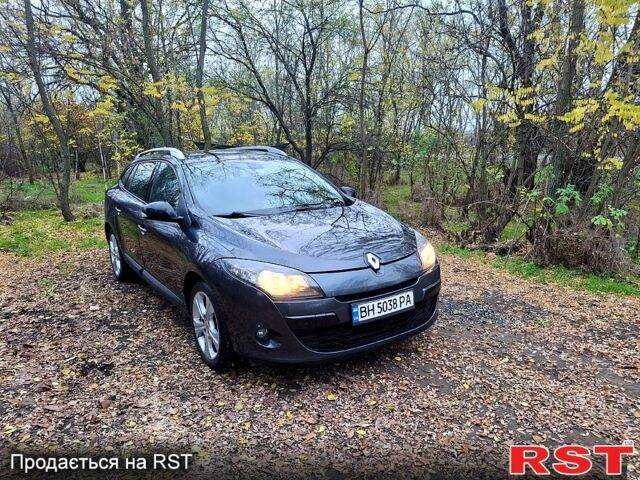 Сірий Рено Меган, об'ємом двигуна 1.5 л та пробігом 316 тис. км за 7500 $, фото 1 на Automoto.ua