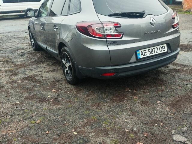 Серый Рено Меган, объемом двигателя 1.5 л и пробегом 223 тыс. км за 6600 $, фото 1 на Automoto.ua