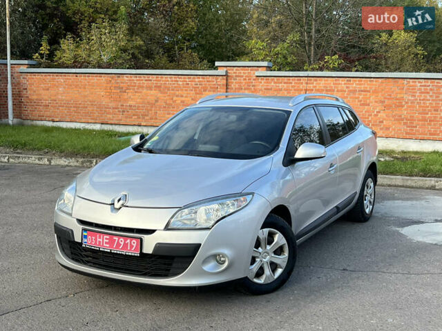 Сірий Рено Меган, об'ємом двигуна 1.46 л та пробігом 239 тис. км за 6999 $, фото 1 на Automoto.ua