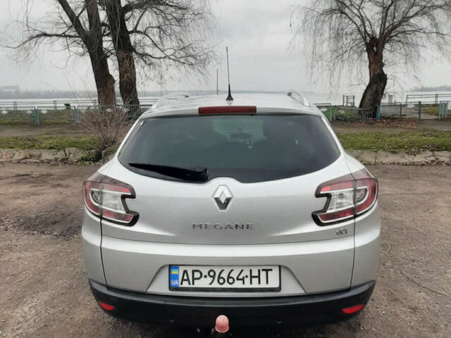 Сірий Рено Меган, об'ємом двигуна 1.87 л та пробігом 220 тис. км за 6400 $, фото 1 на Automoto.ua
