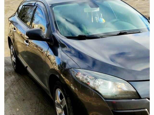 Сірий Рено Меган, об'ємом двигуна 1.5 л та пробігом 248 тис. км за 7000 $, фото 1 на Automoto.ua