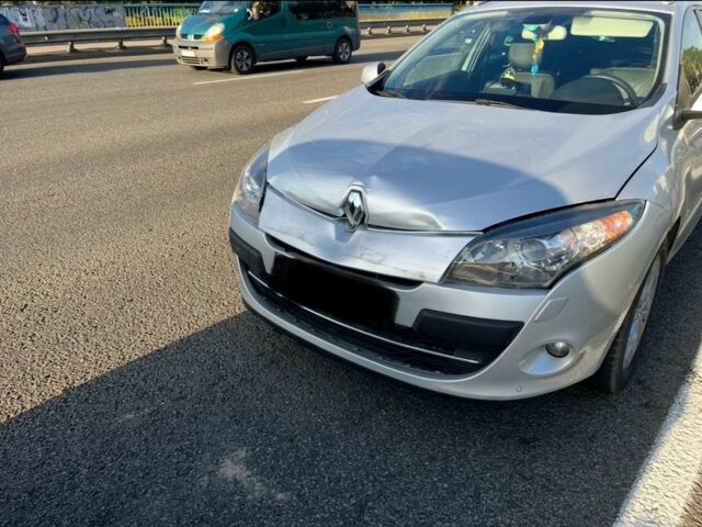 Сірий Рено Меган, об'ємом двигуна 0 л та пробігом 264 тис. км за 5704 $, фото 1 на Automoto.ua
