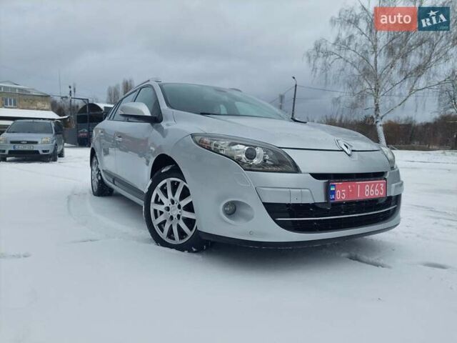 Сірий Рено Меган, об'ємом двигуна 2 л та пробігом 260 тис. км за 9499 $, фото 1 на Automoto.ua