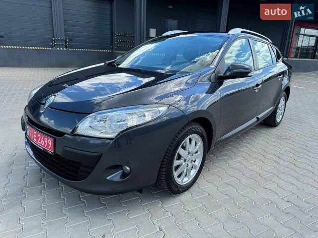 Сірий Рено Меган, об'ємом двигуна 1.6 л та пробігом 193 тис. км за 8200 $, фото 1 на Automoto.ua