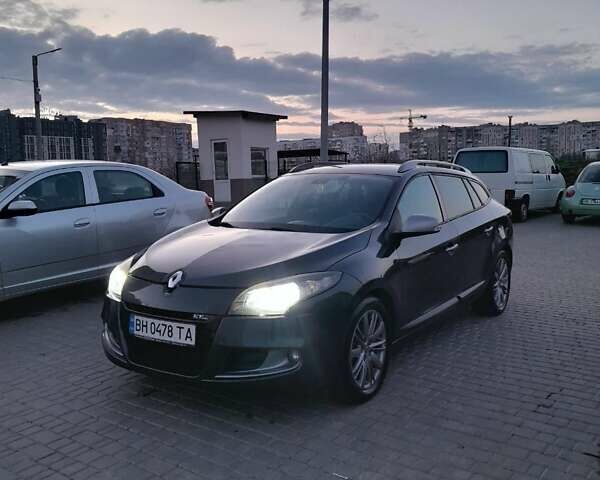 Серый Рено Меган, объемом двигателя 1.46 л и пробегом 253 тыс. км за 6900 $, фото 1 на Automoto.ua