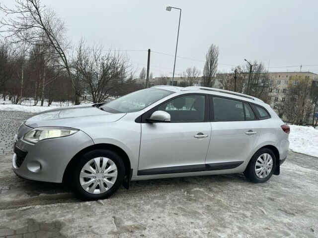 Сірий Рено Меган, об'ємом двигуна 1.5 л та пробігом 223 тис. км за 6700 $, фото 1 на Automoto.ua