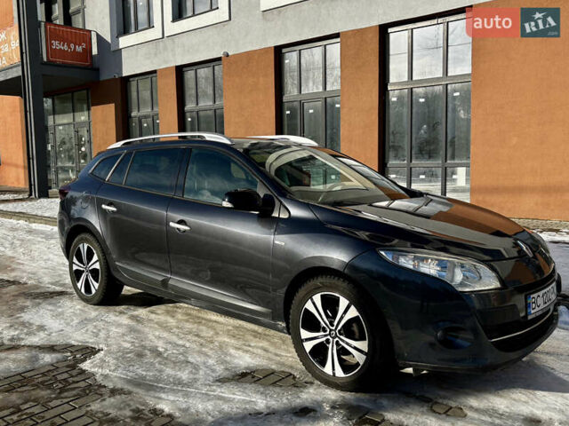 Серый Рено Меган, объемом двигателя 1.46 л и пробегом 262 тыс. км за 7800 $, фото 1 на Automoto.ua