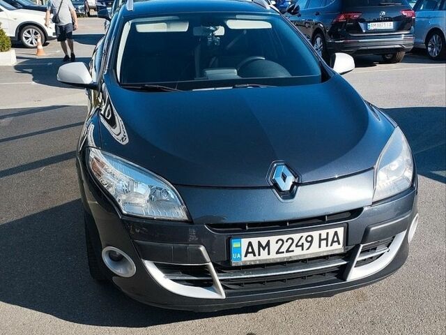 Сірий Рено Меган, об'ємом двигуна 1.4 л та пробігом 186 тис. км за 7800 $, фото 1 на Automoto.ua