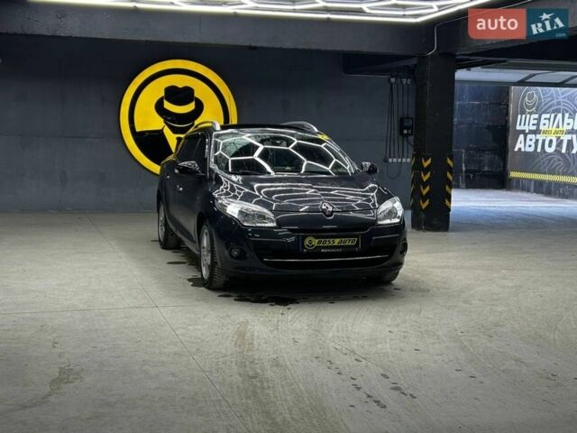 Сірий Рено Меган, об'ємом двигуна 1.46 л та пробігом 252 тис. км за 8300 $, фото 1 на Automoto.ua