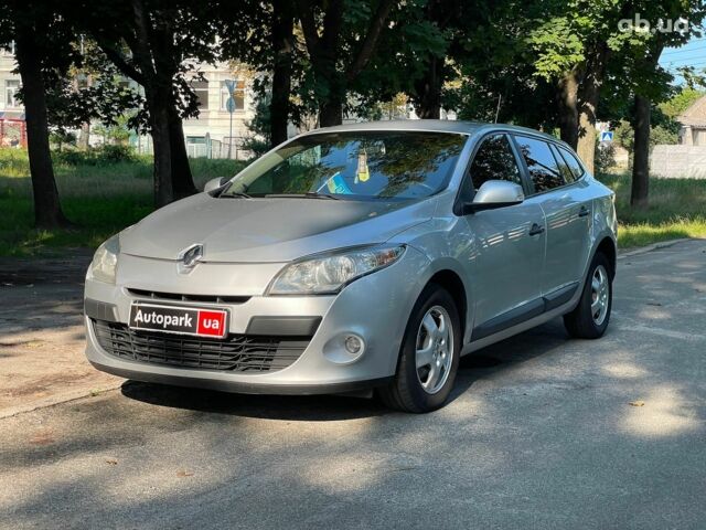 Серый Рено Меган, объемом двигателя 1.5 л и пробегом 266 тыс. км за 7150 $, фото 1 на Automoto.ua
