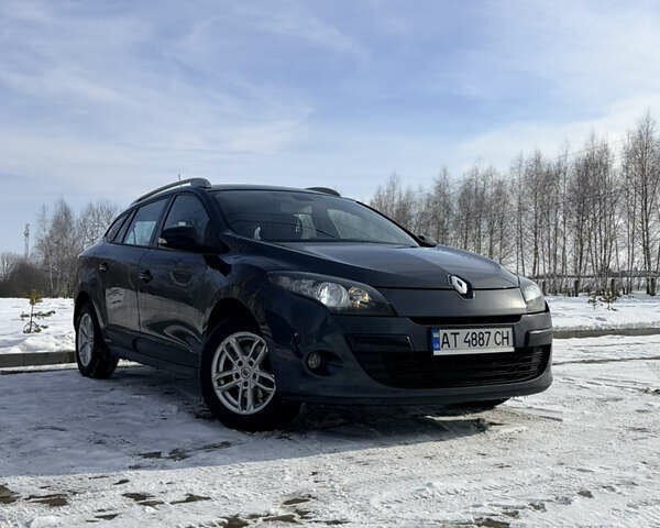 Серый Рено Меган, объемом двигателя 1.46 л и пробегом 208 тыс. км за 6950 $, фото 1 на Automoto.ua