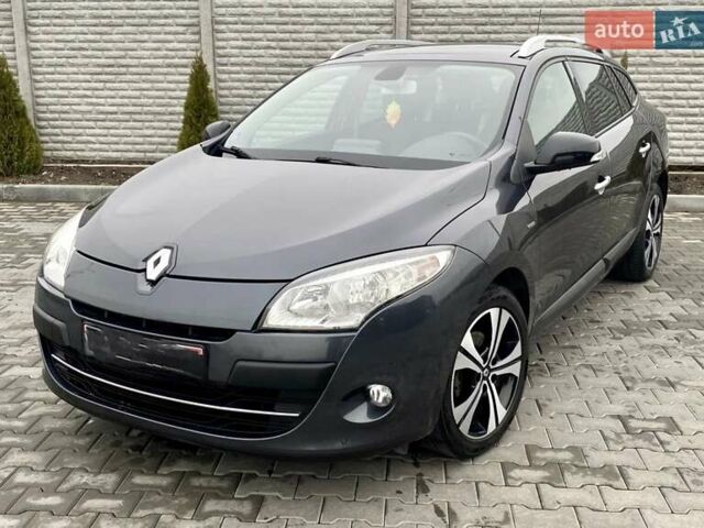 Сірий Рено Меган, об'ємом двигуна 1.4 л та пробігом 190 тис. км за 7800 $, фото 1 на Automoto.ua