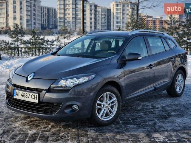 Серый Рено Меган, объемом двигателя 1.46 л и пробегом 208 тыс. км за 5999 $, фото 1 на Automoto.ua