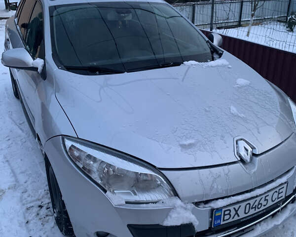 Серый Рено Меган, объемом двигателя 1.87 л и пробегом 280 тыс. км за 6800 $, фото 1 на Automoto.ua