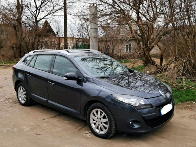 Сірий Рено Меган, об'ємом двигуна 0 л та пробігом 1 тис. км за 7004 $, фото 1 на Automoto.ua
