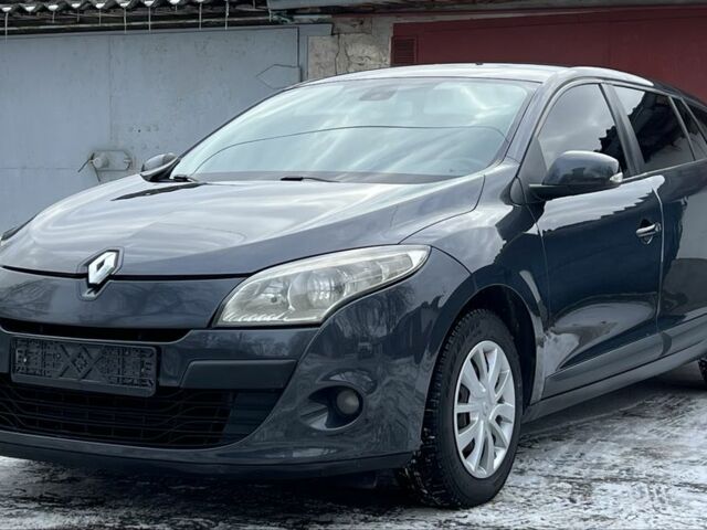 Серый Рено Меган, объемом двигателя 1.5 л и пробегом 176 тыс. км за 6800 $, фото 1 на Automoto.ua