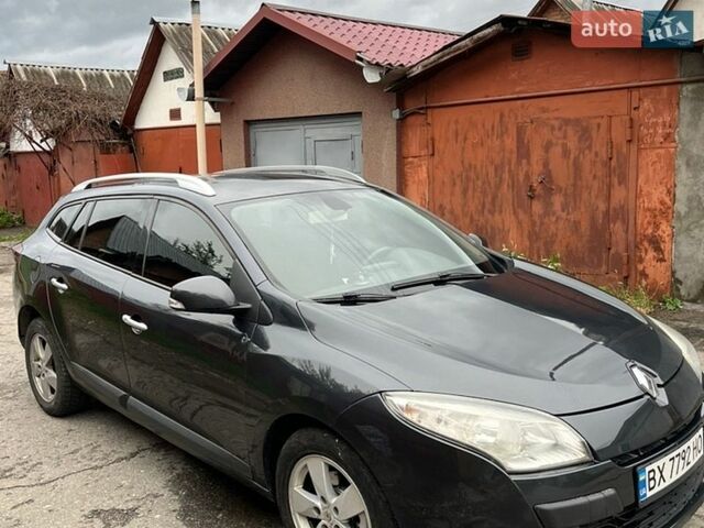 Сірий Рено Меган, об'ємом двигуна 1.46 л та пробігом 266 тис. км за 5700 $, фото 1 на Automoto.ua