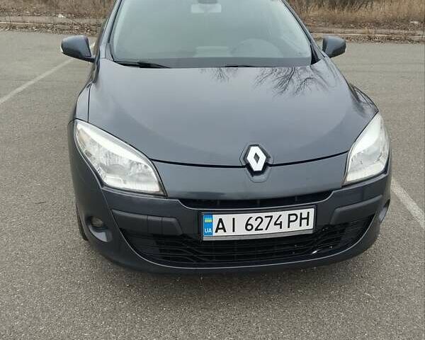 Сірий Рено Меган, об'ємом двигуна 1.6 л та пробігом 271 тис. км за 6900 $, фото 1 на Automoto.ua