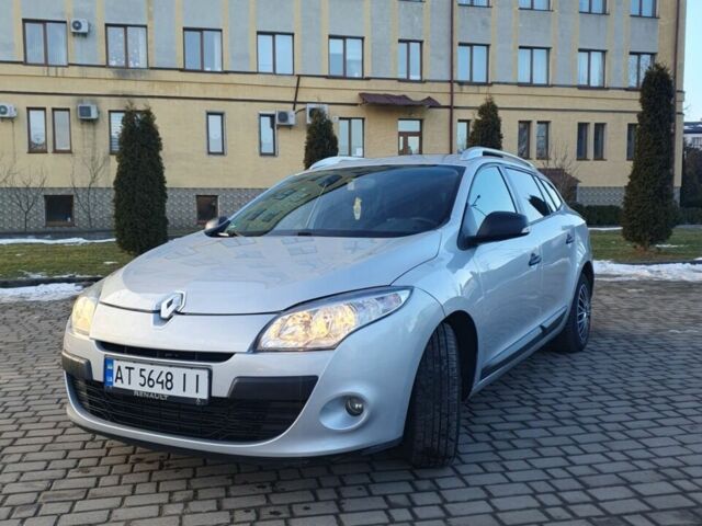 Сірий Рено Меган, об'ємом двигуна 1.5 л та пробігом 199 тис. км за 7100 $, фото 1 на Automoto.ua