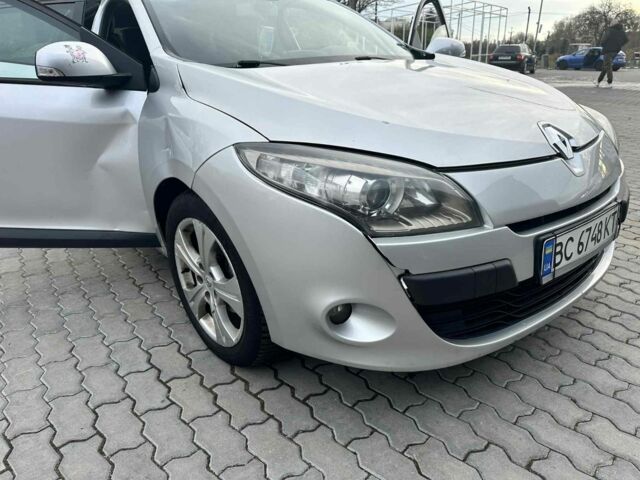 Сірий Рено Меган, об'ємом двигуна 1.5 л та пробігом 244 тис. км за 5770 $, фото 1 на Automoto.ua