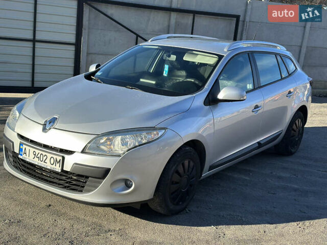 Серый Рено Меган, объемом двигателя 1.5 л и пробегом 203 тыс. км за 6500 $, фото 1 на Automoto.ua