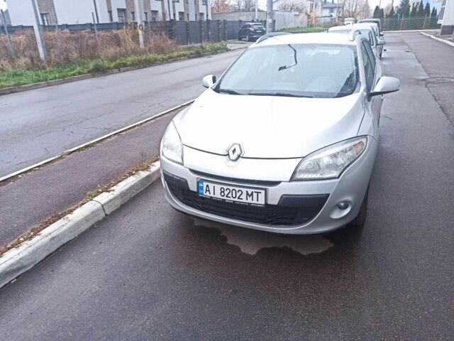 Серый Рено Меган, объемом двигателя 1.5 л и пробегом 244 тыс. км за 6700 $, фото 1 на Automoto.ua