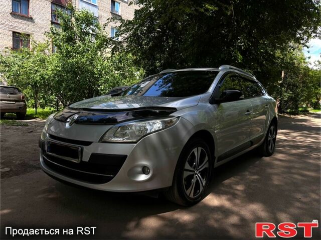 Сірий Рено Меган, об'ємом двигуна 1.5 л та пробігом 248 тис. км за 7300 $, фото 1 на Automoto.ua