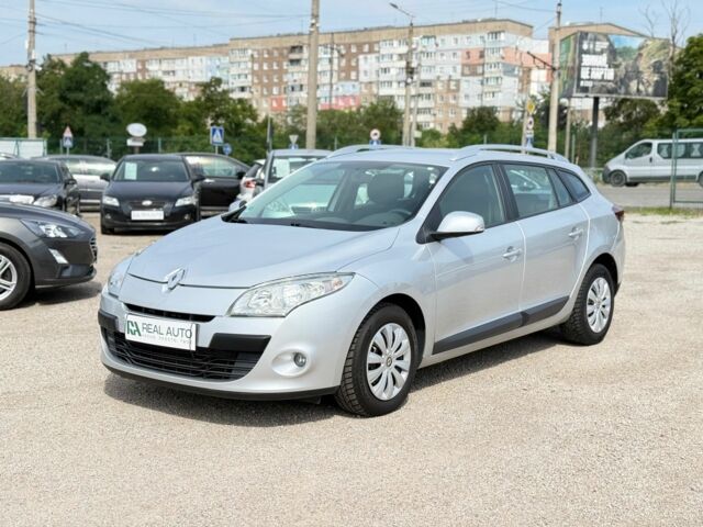 Сірий Рено Меган, об'ємом двигуна 1.5 л та пробігом 189 тис. км за 7400 $, фото 1 на Automoto.ua