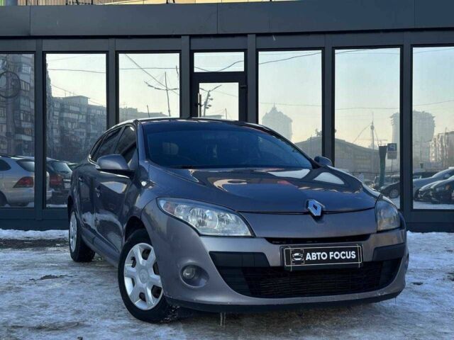 Серый Рено Меган, объемом двигателя 1.5 л и пробегом 316 тыс. км за 5990 $, фото 1 на Automoto.ua