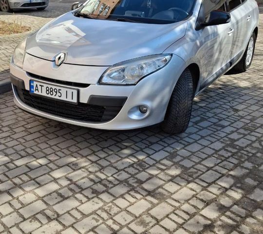 Сірий Рено Меган, об'ємом двигуна 1.5 л та пробігом 258 тис. км за 6500 $, фото 1 на Automoto.ua