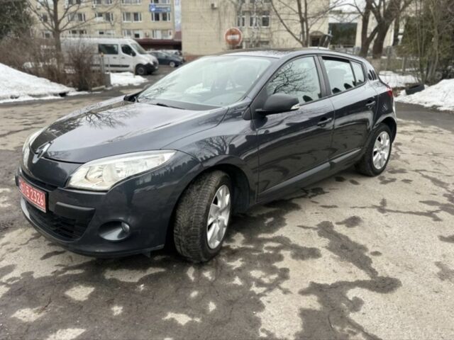Серый Рено Меган, объемом двигателя 1.6 л и пробегом 170 тыс. км за 6490 $, фото 1 на Automoto.ua
