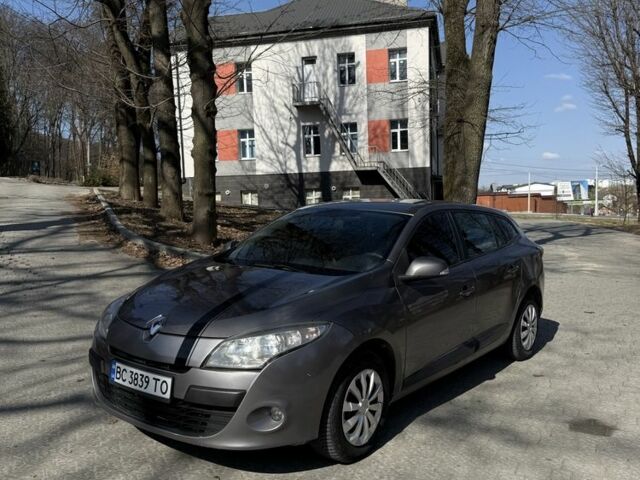 Серый Рено Меган, объемом двигателя 1.5 л и пробегом 330 тыс. км за 5300 $, фото 1 на Automoto.ua